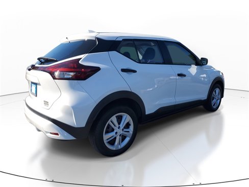 Used 2024 Nissan Kicks S image 5