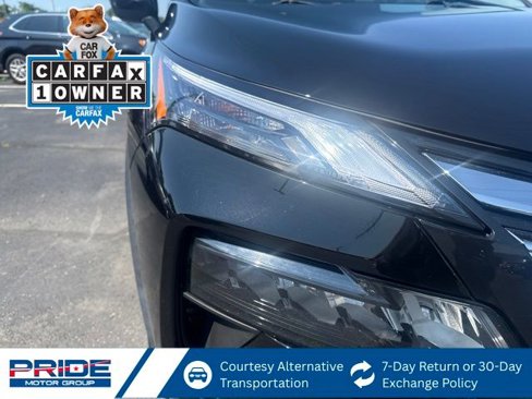 Used 2024 Nissan Rogue SV image 11