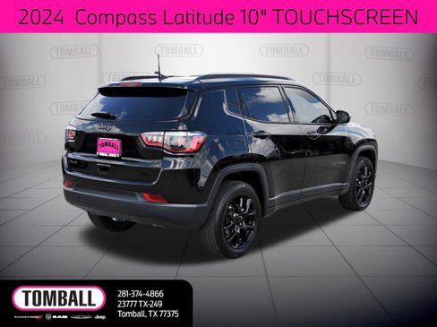 Used 2024 Jeep Compass Latitude w/ Altitude Special Edition image 9