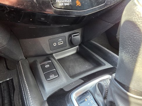 Used 2019 Nissan Rogue SL image 21