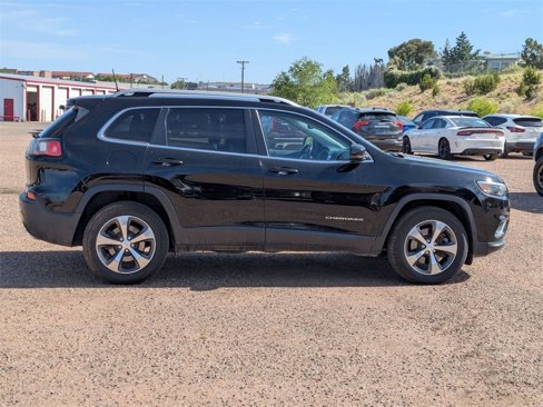 Used 2019 Jeep Cherokee Limited w/ Trailer Tow Group image 5