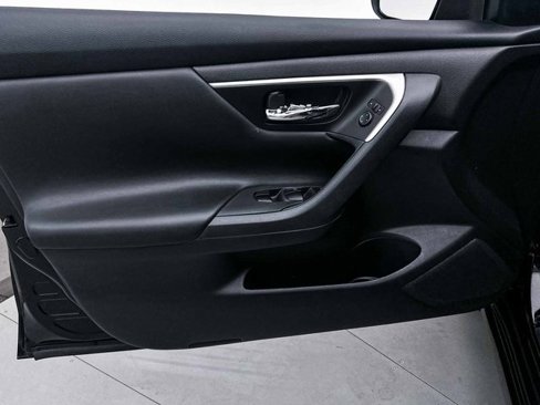 Used 2018 Nissan Altima 2.5 S image 11