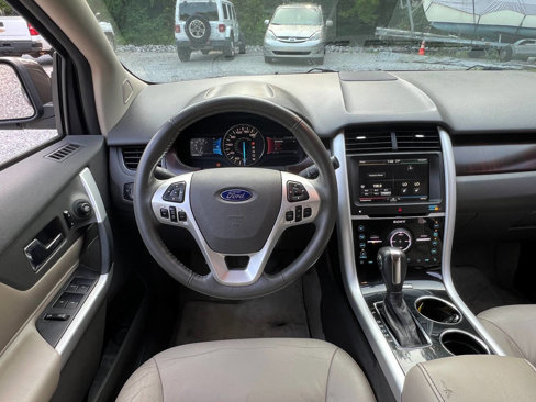 Used 2011 Ford Edge Limited w/ 302A Rapid Spec Order Code image 8