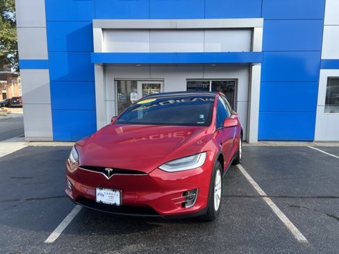 Used 2018 Tesla Model X image 2