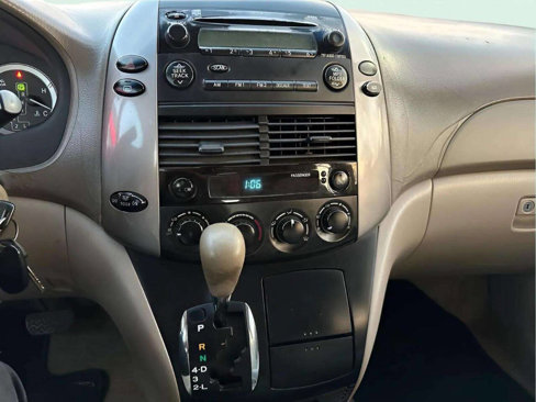 Used 2006 Toyota Sienna LE image 14