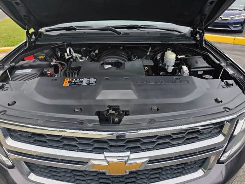 Used 2018 Chevrolet Tahoe LS w/ All-Season Package image 7