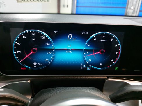Used 2021 Mercedes-Benz GLB 250 image 21