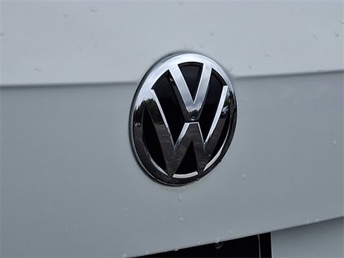 Used 2018 Volkswagen Tiguan SEL image 30