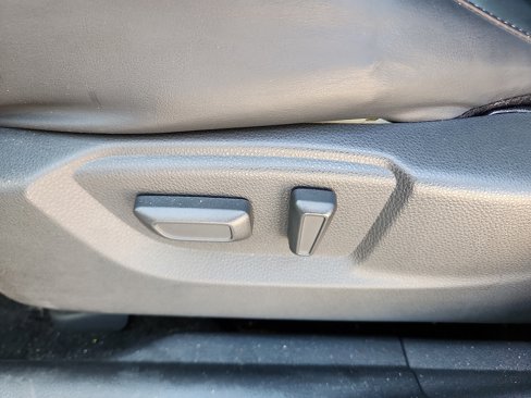 Used 2024 Mitsubishi Eclipse Cross SE image 12
