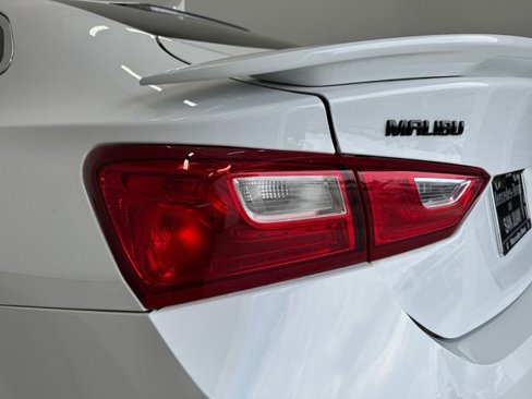 Used 2022 Chevrolet Malibu RS image 31