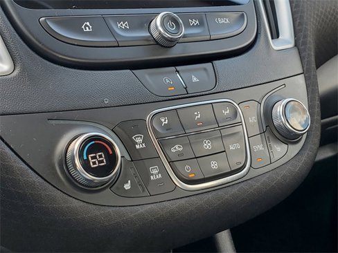 Used 2023 Chevrolet Malibu LT image 21