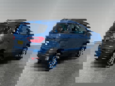 Used 2021 Ford EcoSport SE w/ SE Convenience Package image 5