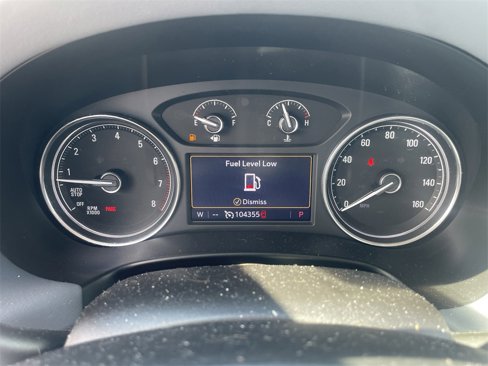 Used 2020 Buick Enclave Essence image 18