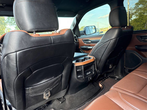 Used 2021 RAM 1500 Limited w/ Off Road Group image 23