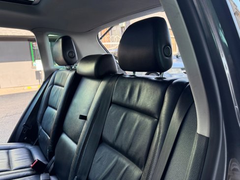 Used 2013 Volkswagen Tiguan S image 15