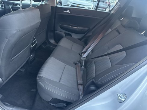 Used 2019 Kia Sportage LX image 21
