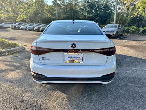 New 2025 Volkswagen Jetta S image 5