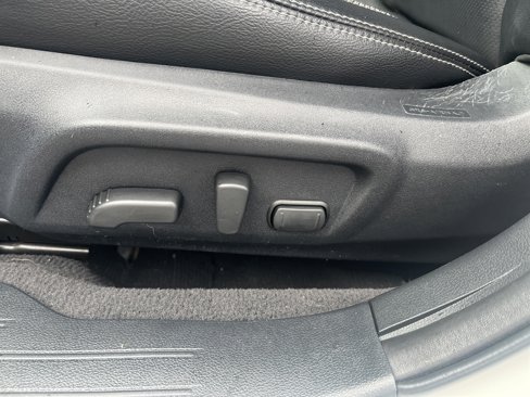 Used 2018 Subaru Outback 3.6R Limited image 25