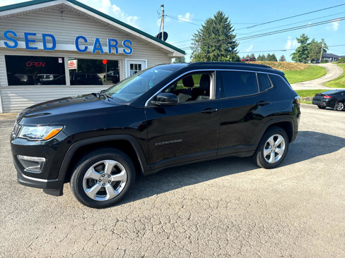 Used 2019 Jeep Compass Latitude image 3