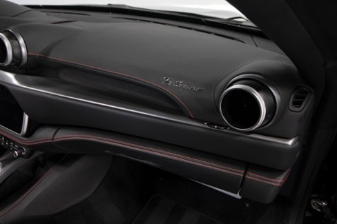 Used 2020 Ferrari Portofino image 50