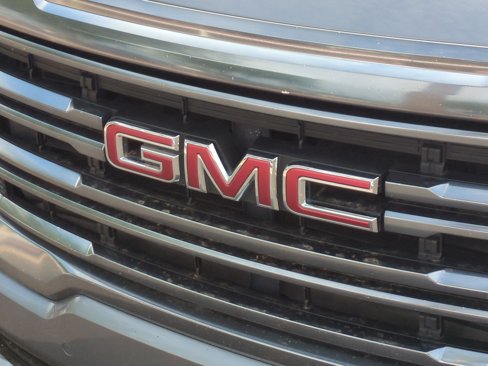 Used 2022 GMC Acadia AT4 w/ Preferred Package image 23