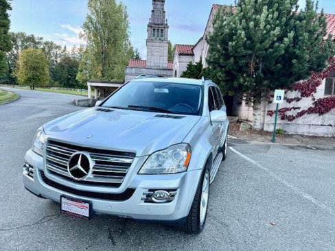 Used 2008 Mercedes-Benz GL 550 4MATIC image 2