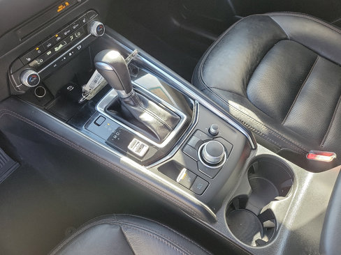 Used 2022 MAZDA CX-5 AWD 2.5 S w/ Premium Package image 8