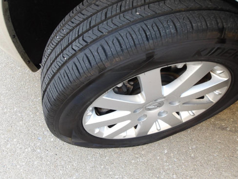 Used 2014 Chrysler Town & Country Touring w/ Driver Convenience Group image 48