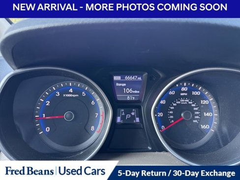 Used 2016 Hyundai Elantra GT image 13