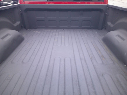Used 2017 RAM 2500 Laramie w/ Protection Group image 8