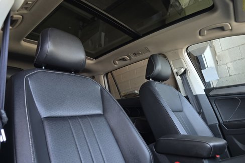 Used 2022 Volkswagen Tiguan SE image 18