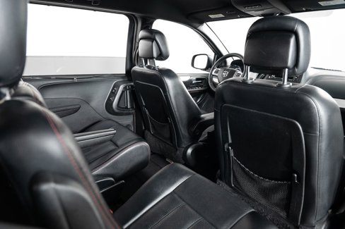 Used 2014 Dodge Grand Caravan R/T w/ Driver Convenience Group image 23