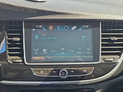Used 2019 Buick Encore Essence image 17