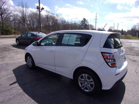 Used 2017 Chevrolet Sonic LT image 8