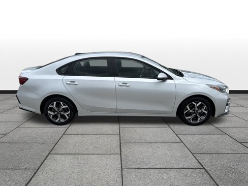 Used 2021 Kia Forte LXS image 6