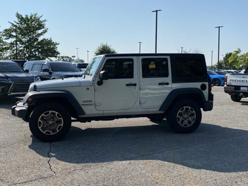 Used 2015 Jeep Wrangler Unlimited Sport image 4
