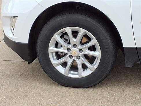 Used 2021 Chevrolet Equinox LS w/ LS Convenience Package image 22