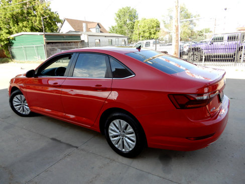 Used 2019 Volkswagen Jetta R-Line image 7