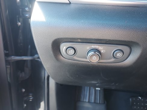 Used 2019 Chevrolet Traverse LT image 24