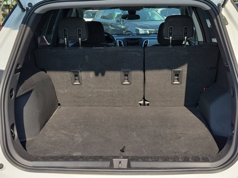 Used 2020 Chevrolet Equinox LS image 19