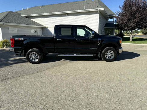 Used 2018 Ford F350 Lariat w/ Lariat Ultimate Package image 6