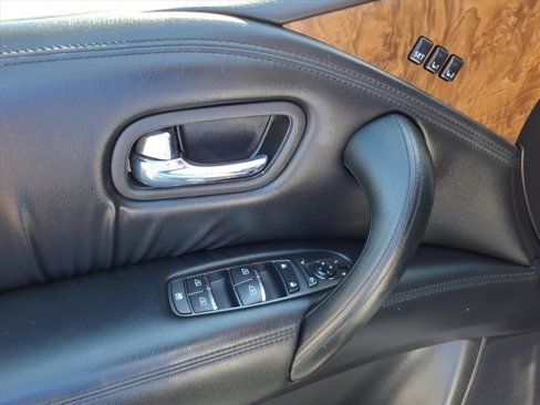 Used 2021 Nissan Armada SL w/ Captain's Chairs Package image 26