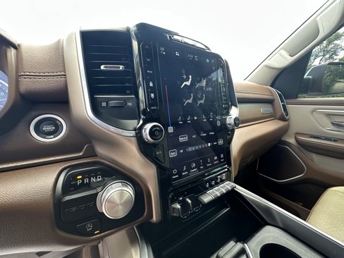 Used 2022 RAM 1500 Laramie image 28