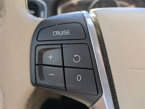 Used 2015 Volvo S60 T5 Premier image 22