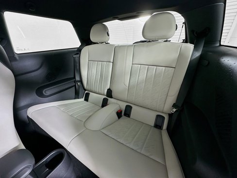 Certified 2025 MINI Cooper 2-Door Hardtop image 17