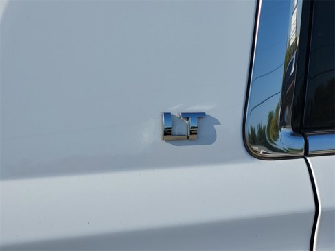 Used 2017 Chevrolet Suburban LT w/ Texas Edition Package image 8