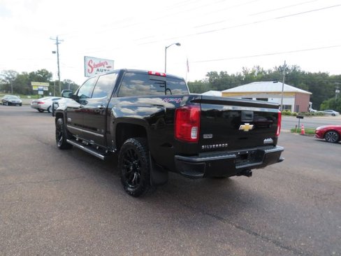 Used 2017 Chevrolet Silverado 1500 High Country image 7