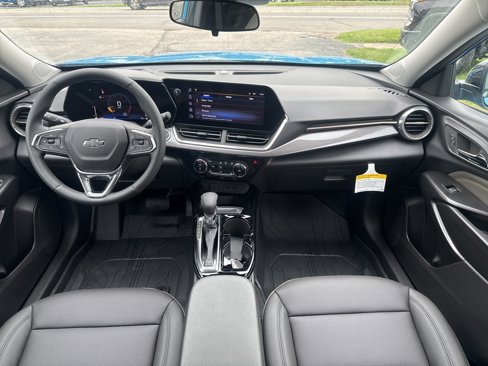 New 2025 Chevrolet Trax ACTIV image 23