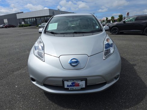 Used 2013 Nissan Leaf SL w/ Premium Pkg image 9