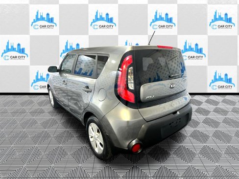Used 2016 Kia Soul image 7